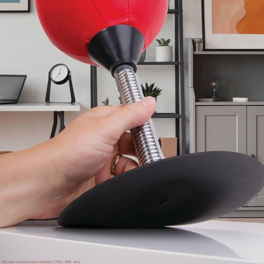 🆕 Red Desktop Punching Bag - Picture 5 of 7
